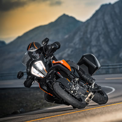 Picture of the 2018 KTM 1290 Super Adventure S on a road. 