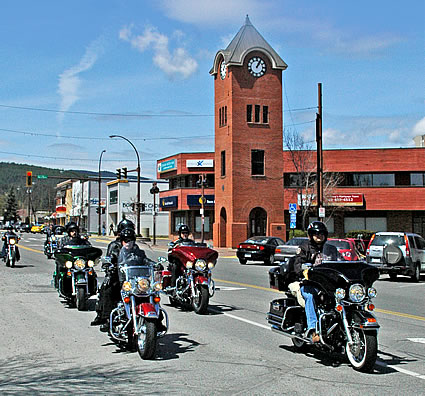 Motorcycles in down town Cranbrook